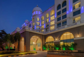 Гостиница Radisson Blu Plaza Hotel Mysore  Чамраджпура